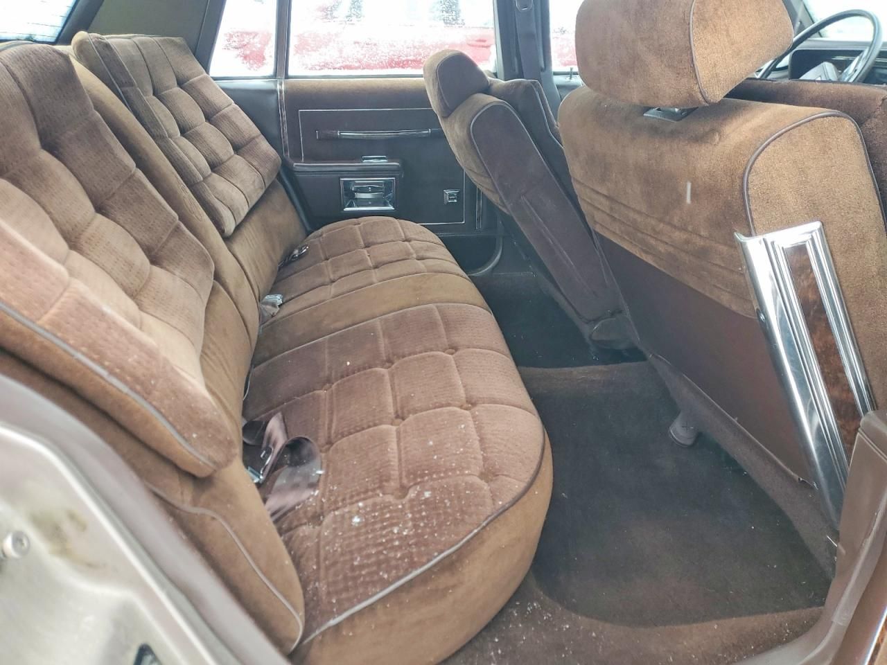 1984 Oldsmobile Delta 88 Royale Brougham