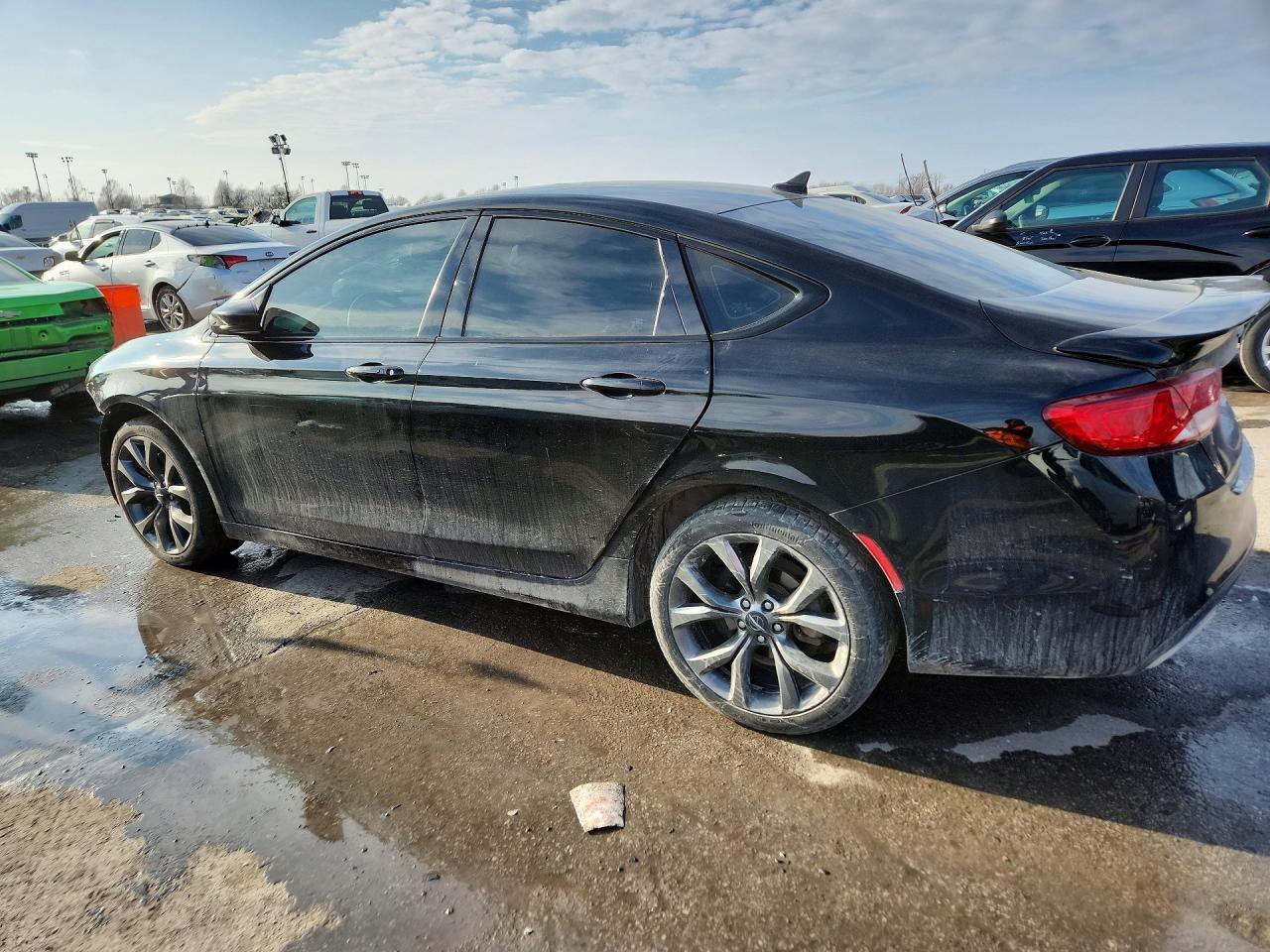 2015 Chrysler 200 s