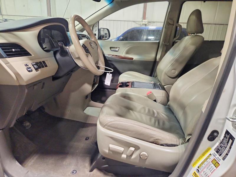 2014 Toyota Sienna xle
