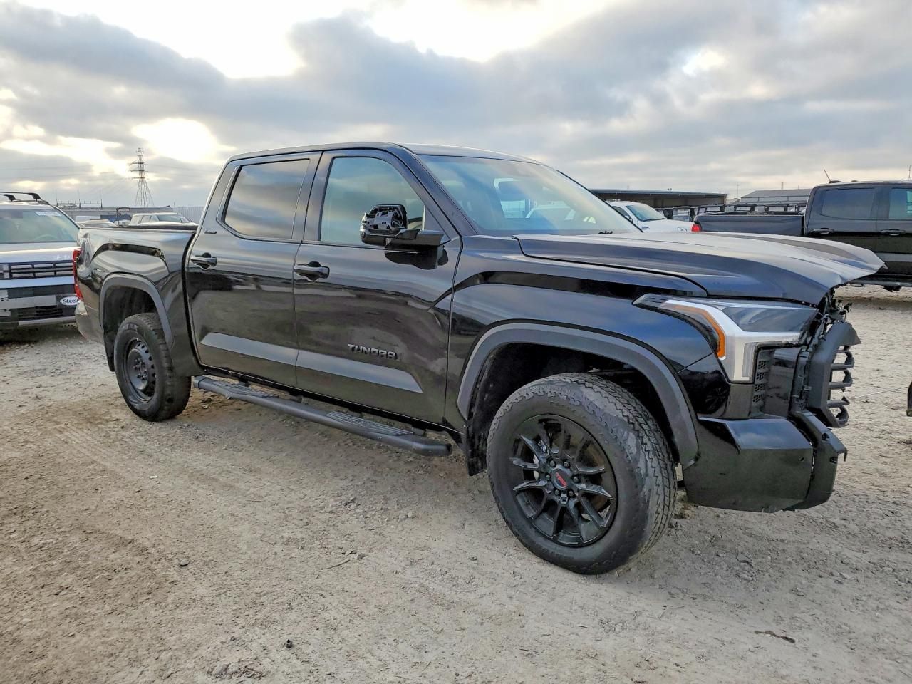 2024 Toyota Tundra Crewmax Limited