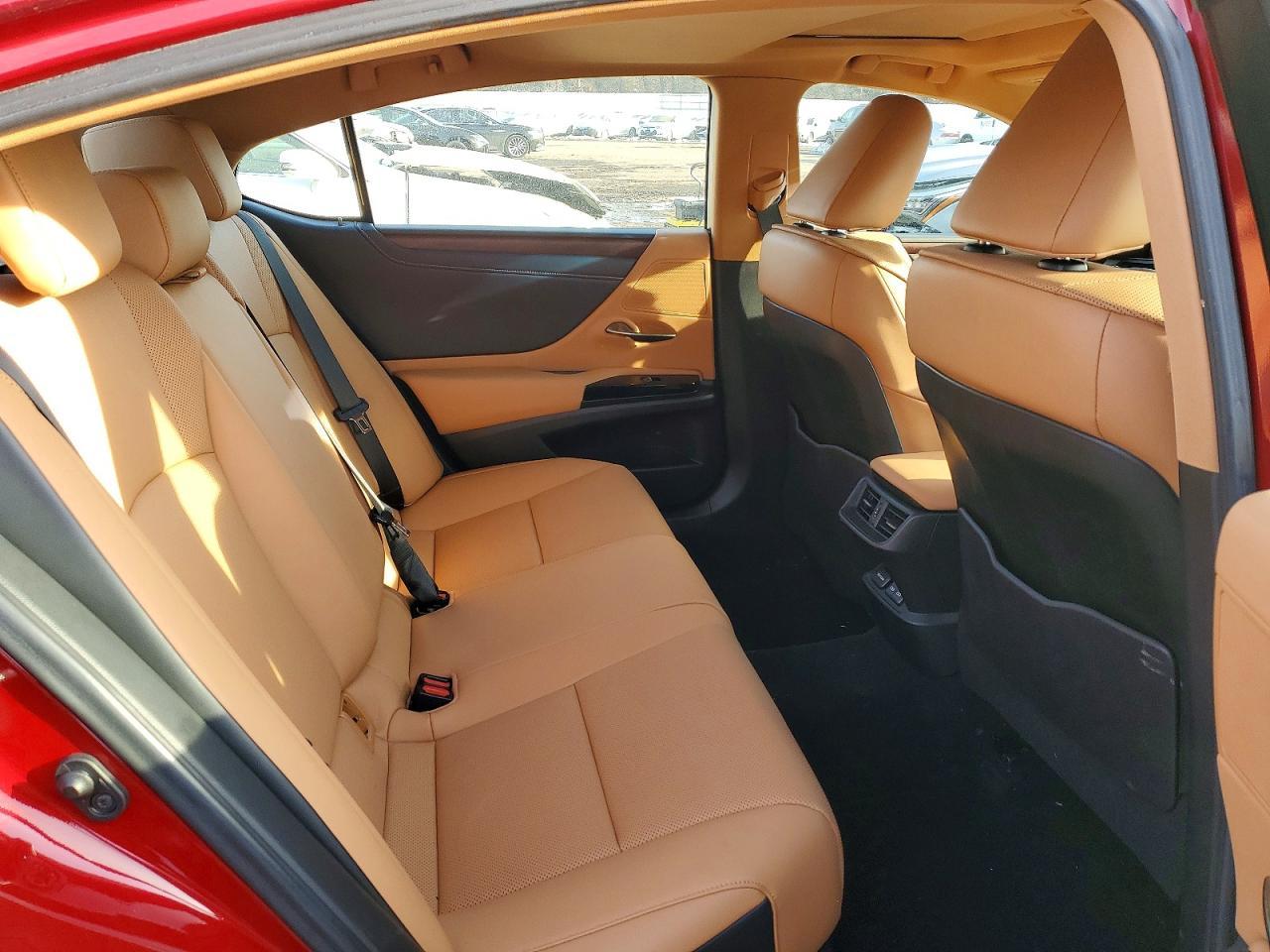 2023 Lexus Es 350 Base
