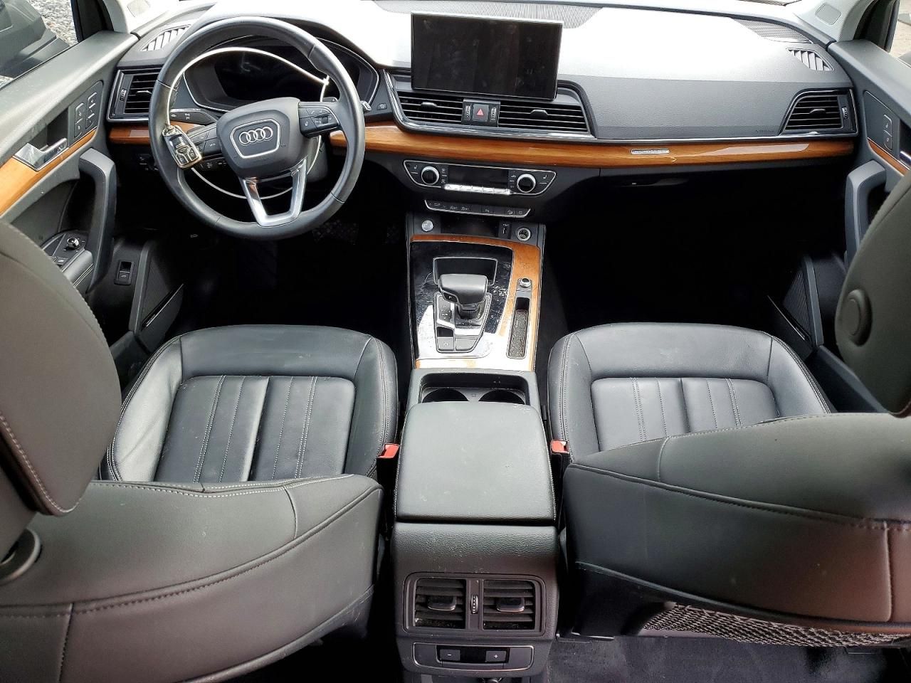 2023 Audi Q5 Premium Plus 45