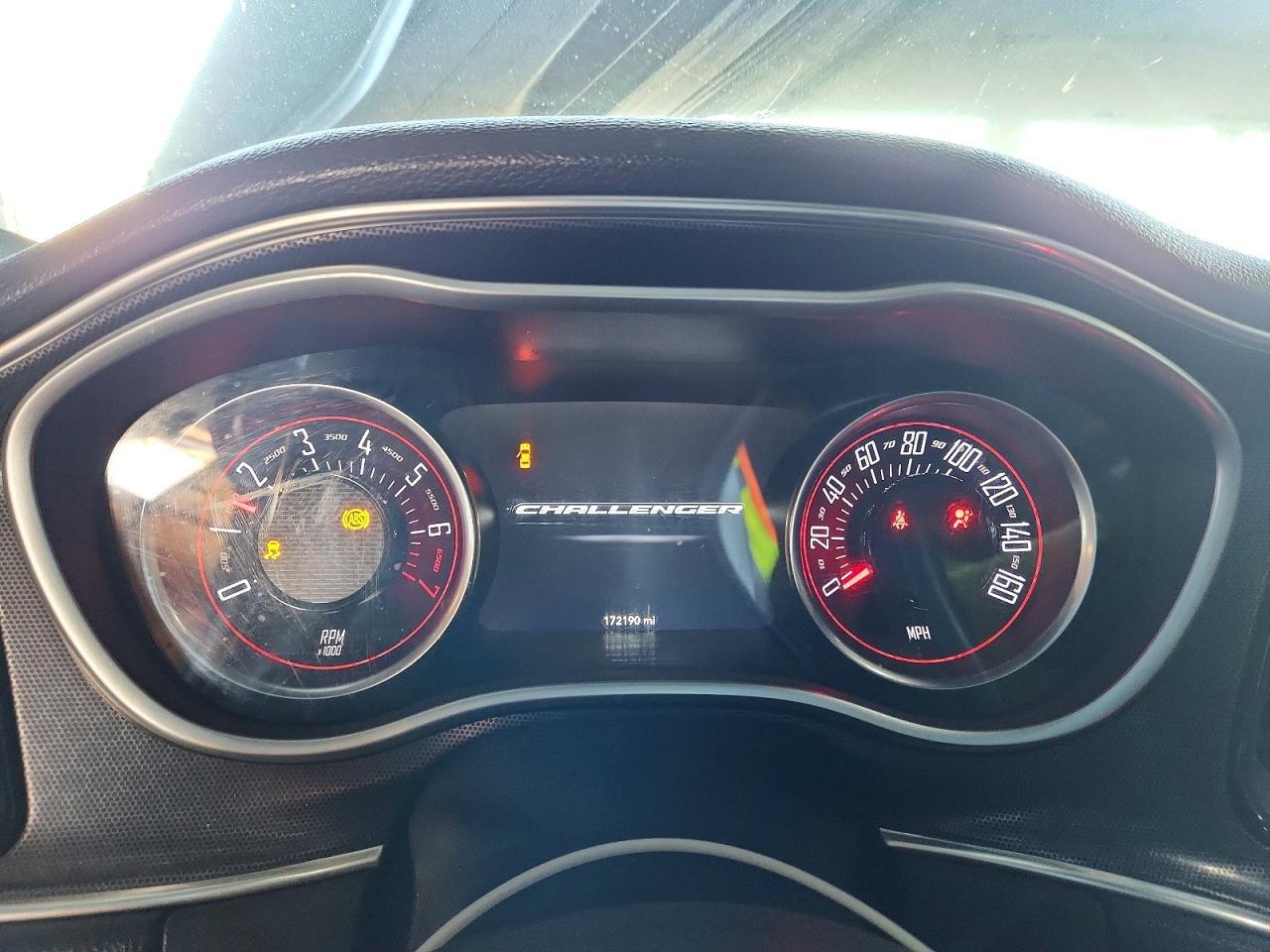 2018 Dodge Challenger sxt