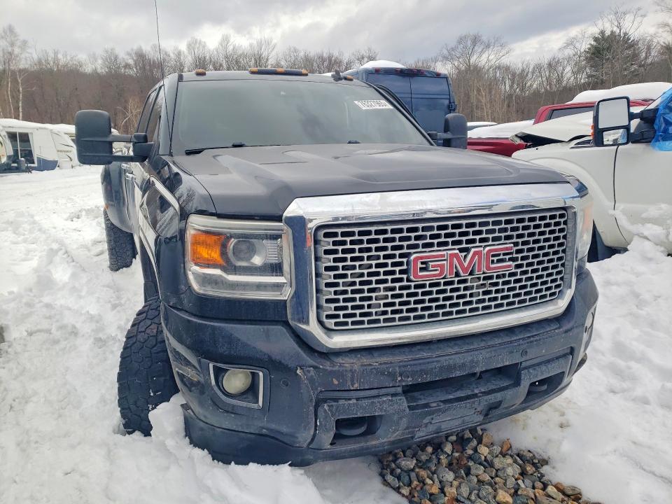 2015 GMC Sierra K3500 Denali