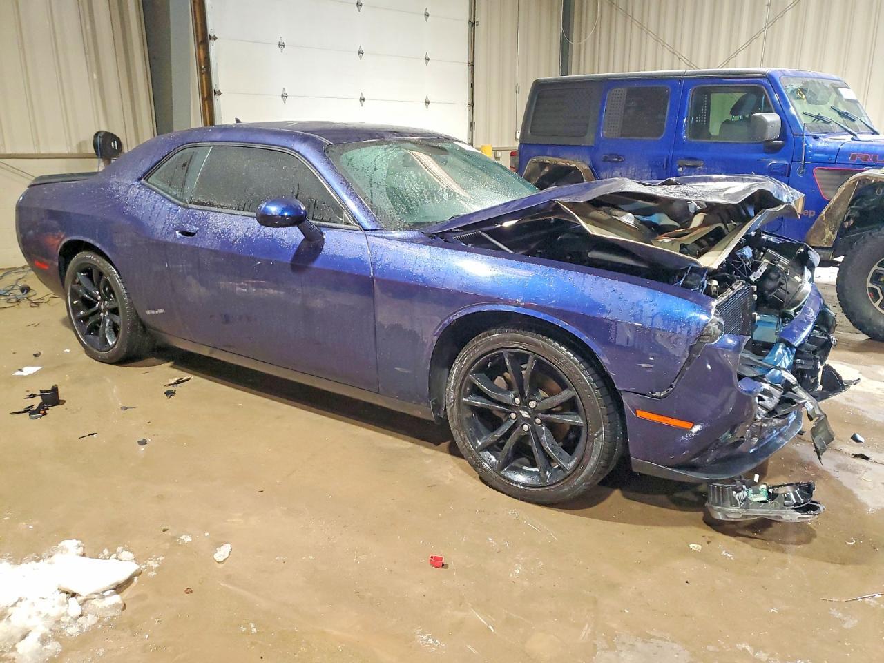 2017 Dodge Challenger sxt