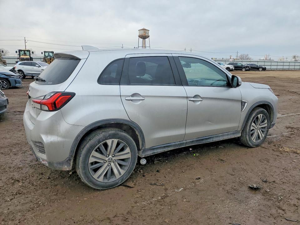 2023 Mitsubishi Outlander