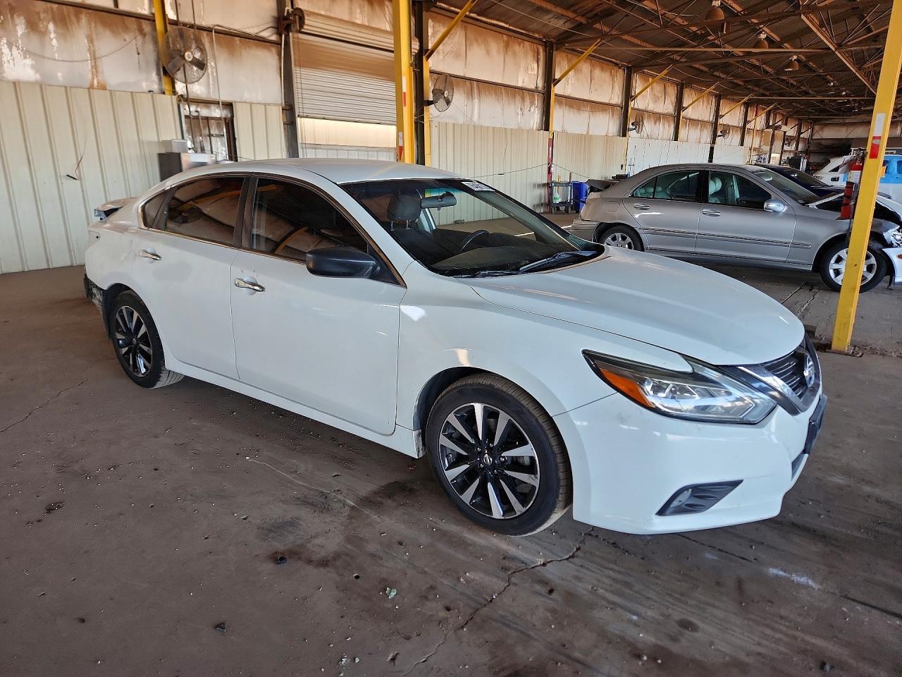 2018 Niss Altima 2.5 sv