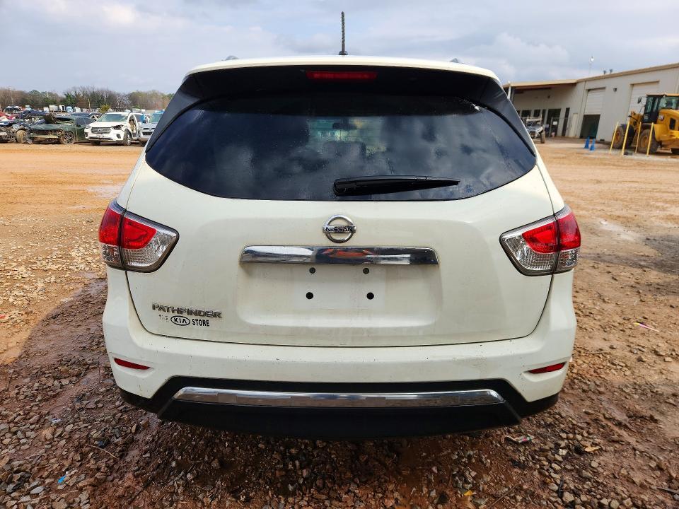 2016 Nissan Pathfinder s