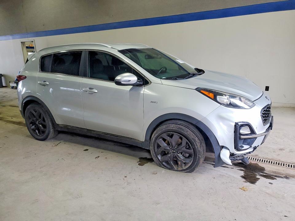 2020 KIA Sportage s