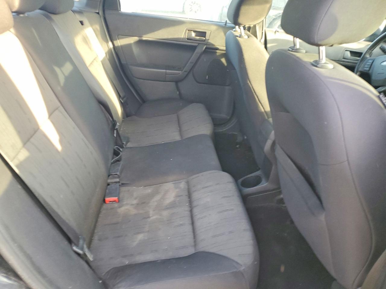 2010 Ford Focus se