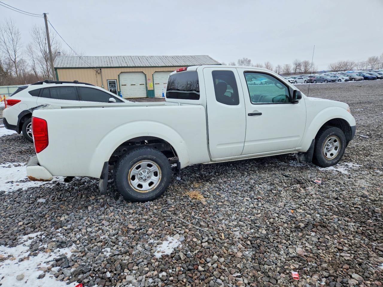2017 Nissan Frontier s