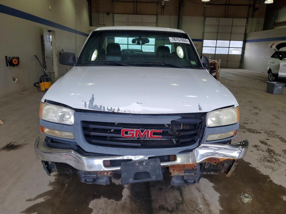 2007 GMC New Sierra C1500 Classic