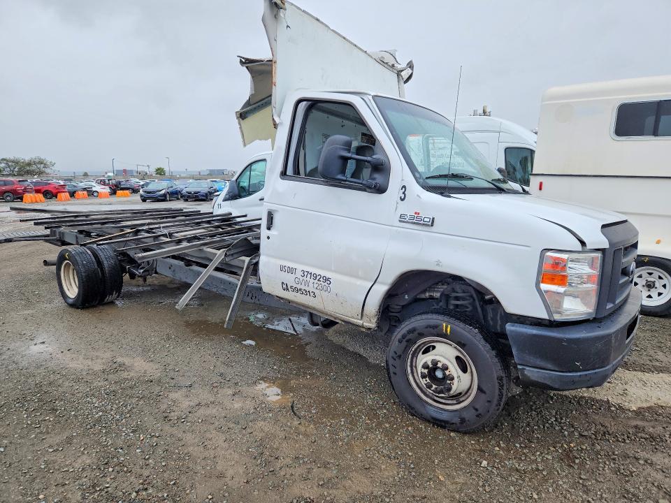 2018 Ford E350 BOX Truck