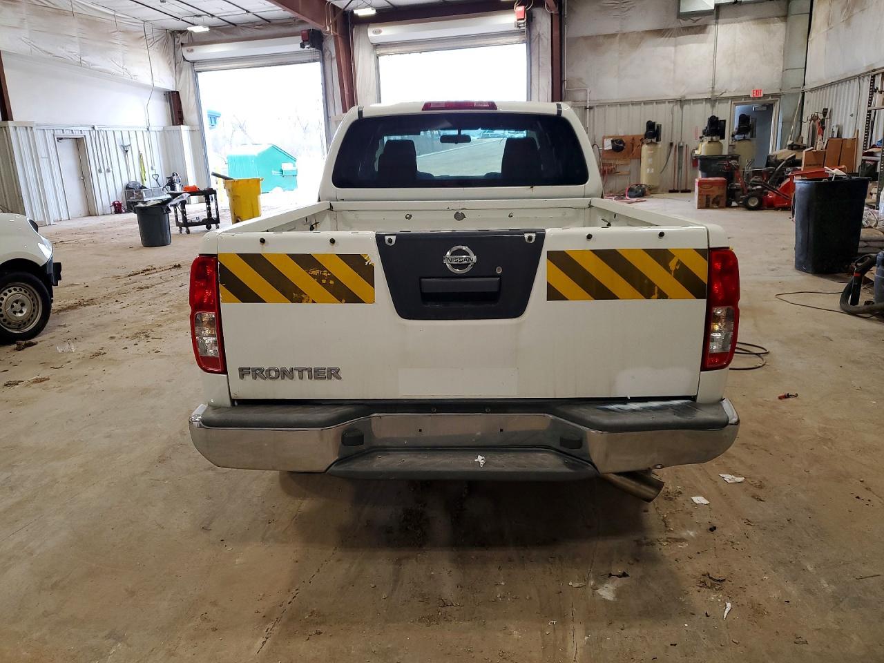 2013 Nissan Frontier S