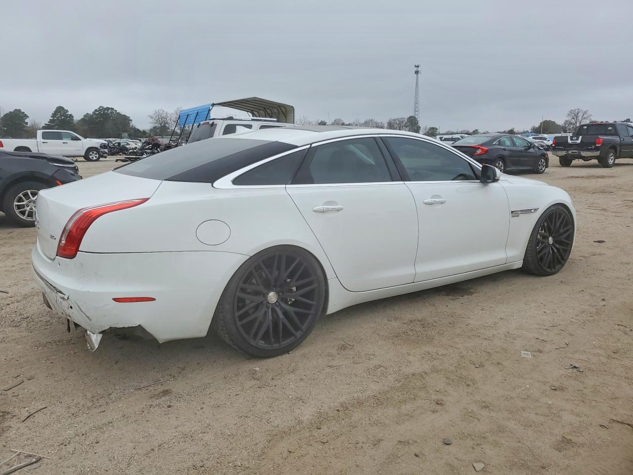 2015 Jaguar XJ
