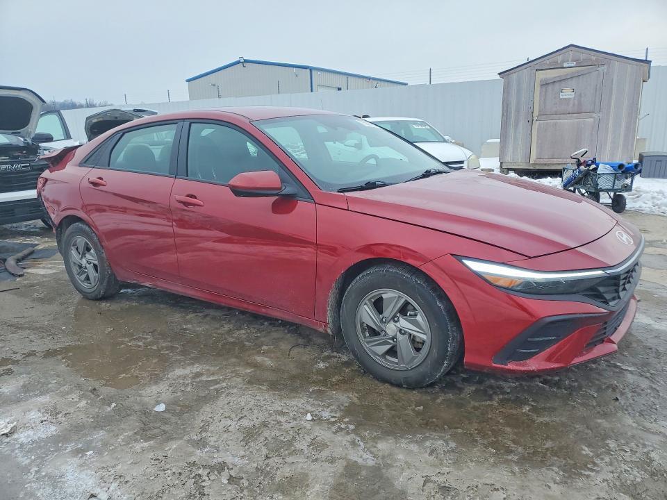 2025 Hyundai Elantra se