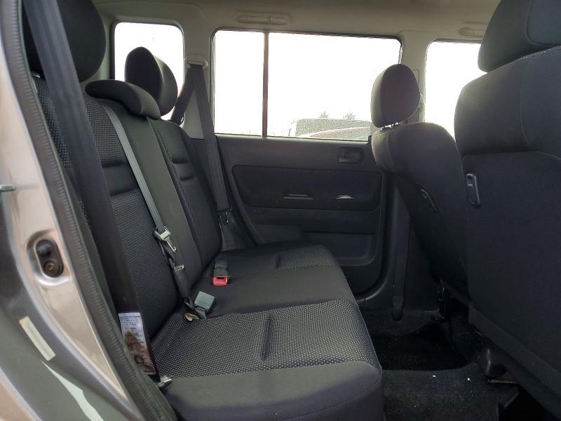 2004 Scion XB
