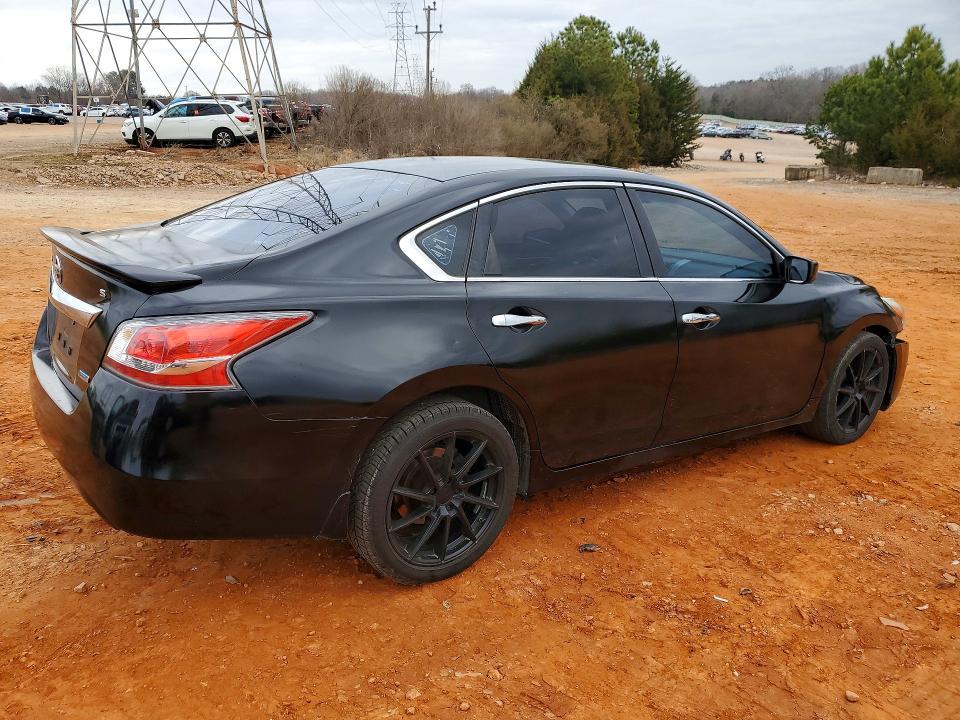 2014 Niss Altima 2.5 s
