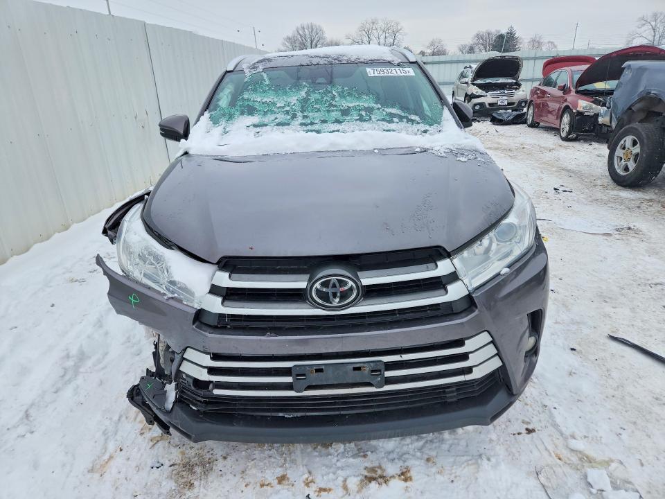 2017 Toyota Highlander