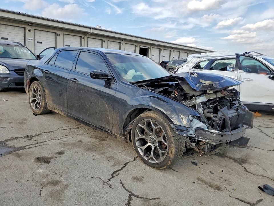 2017 Chrysler 300 s