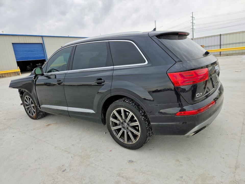 2017 Audi Q7 Premium Plus