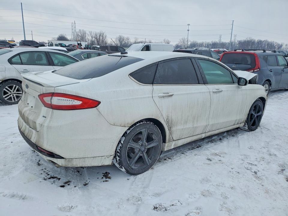 2016 Ford Fusion se