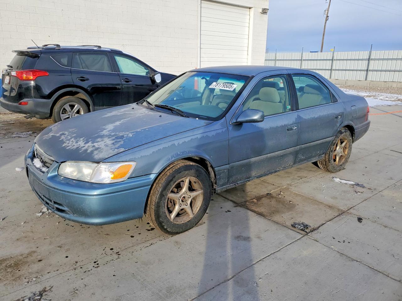 2001 Toyota Camry le