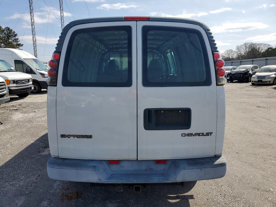 2002 Chevrolet Express G3500