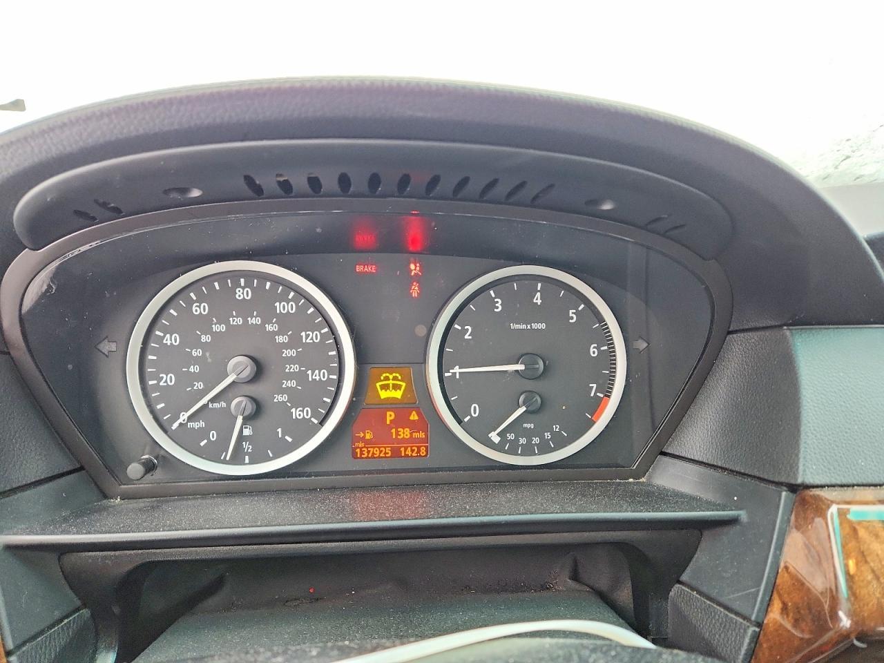 2006 BMW 525 i