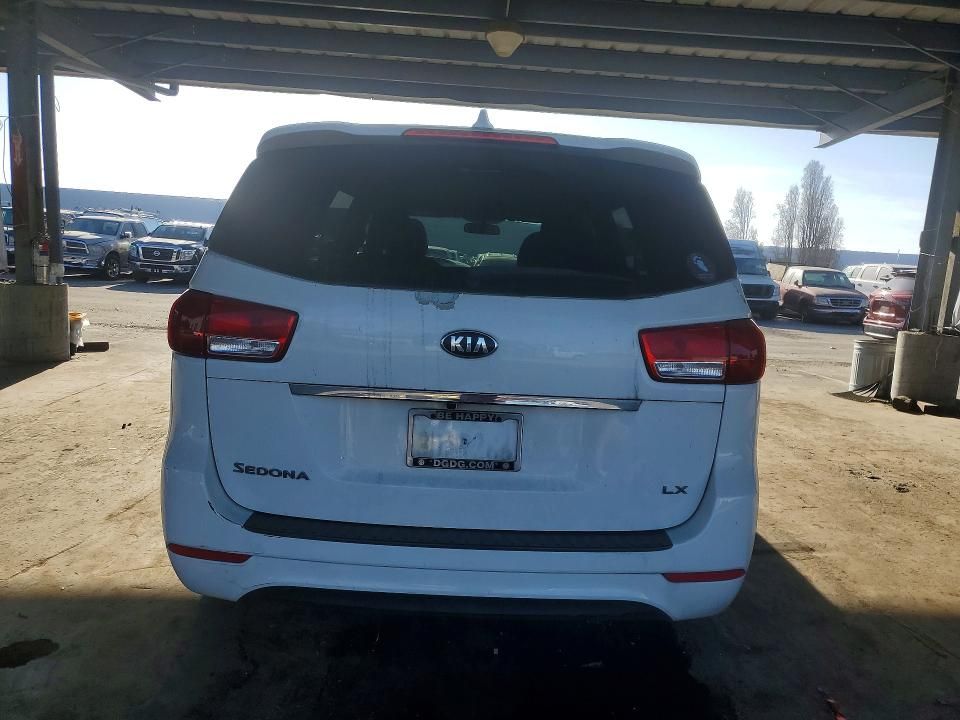2017 KIA Sedona lx