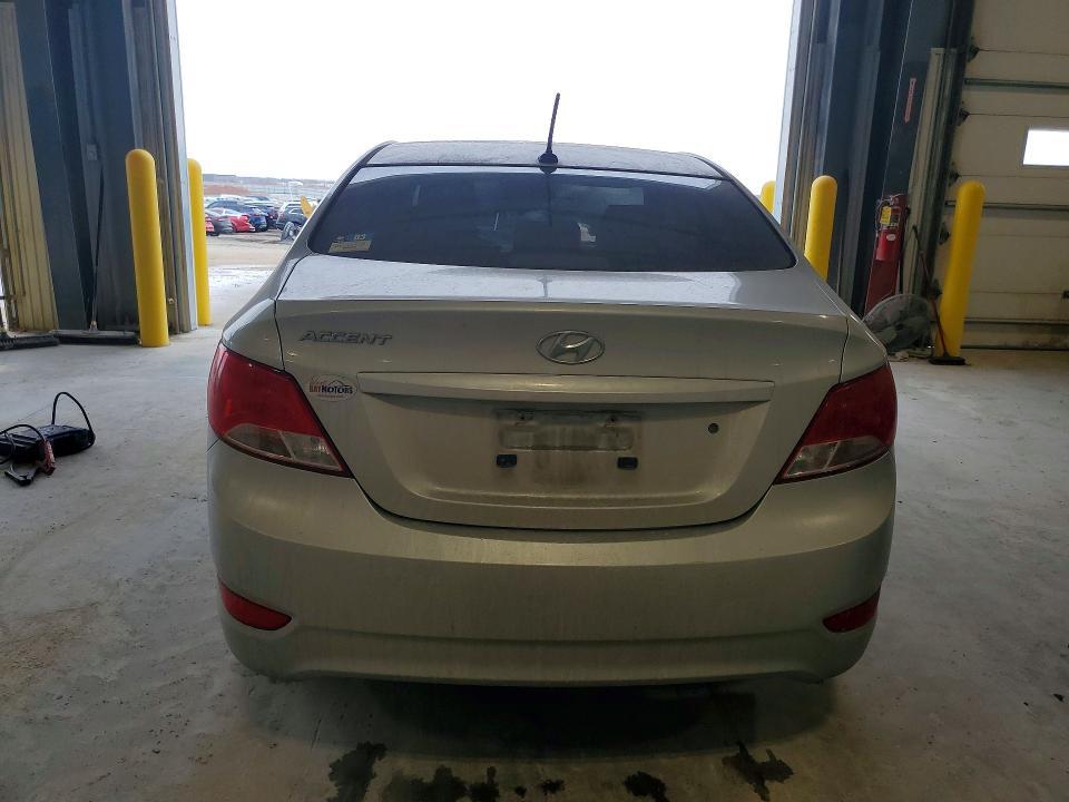 2015 Hyundai Accent gls