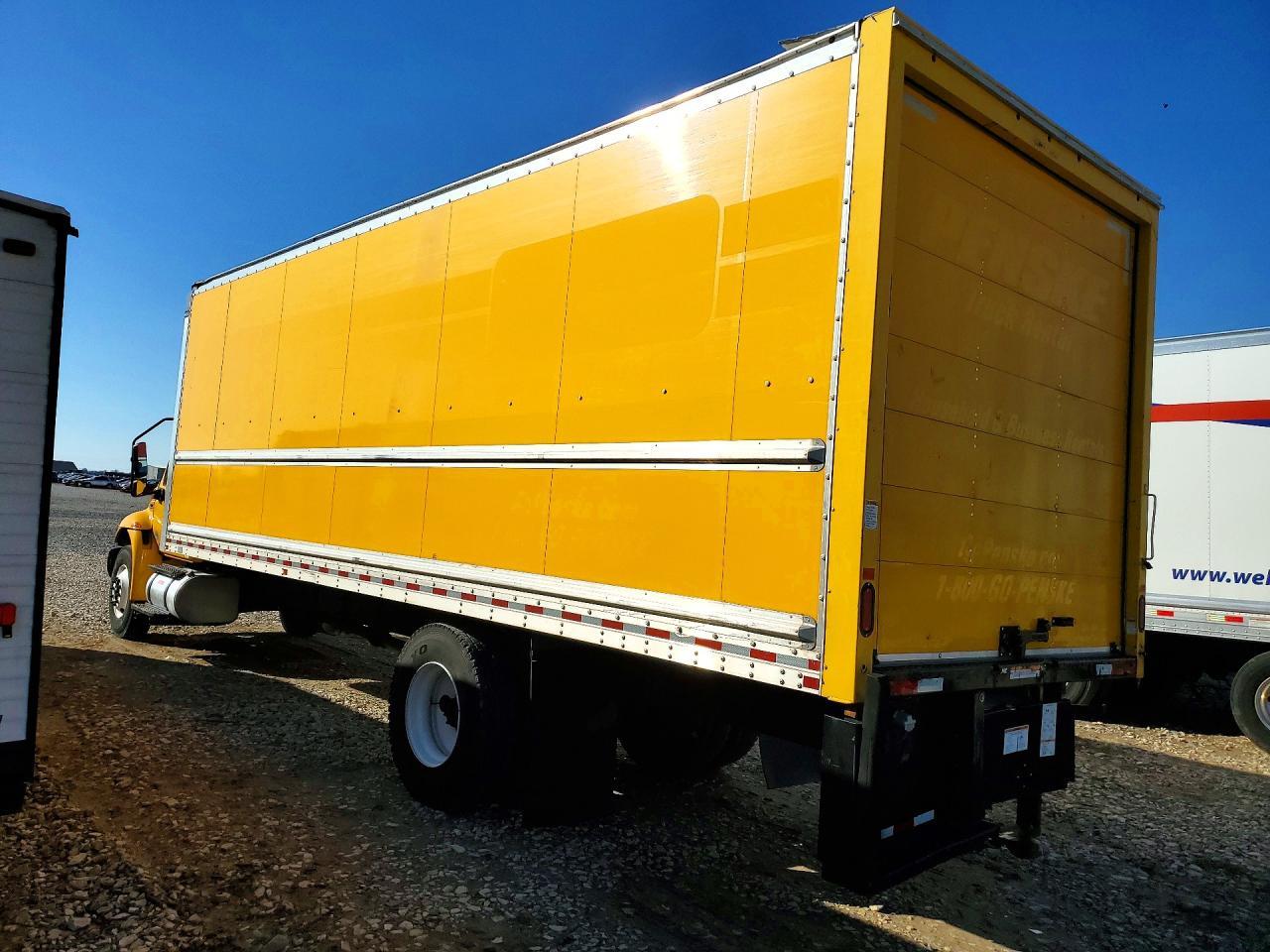 2021 International MV607 BOX Truck