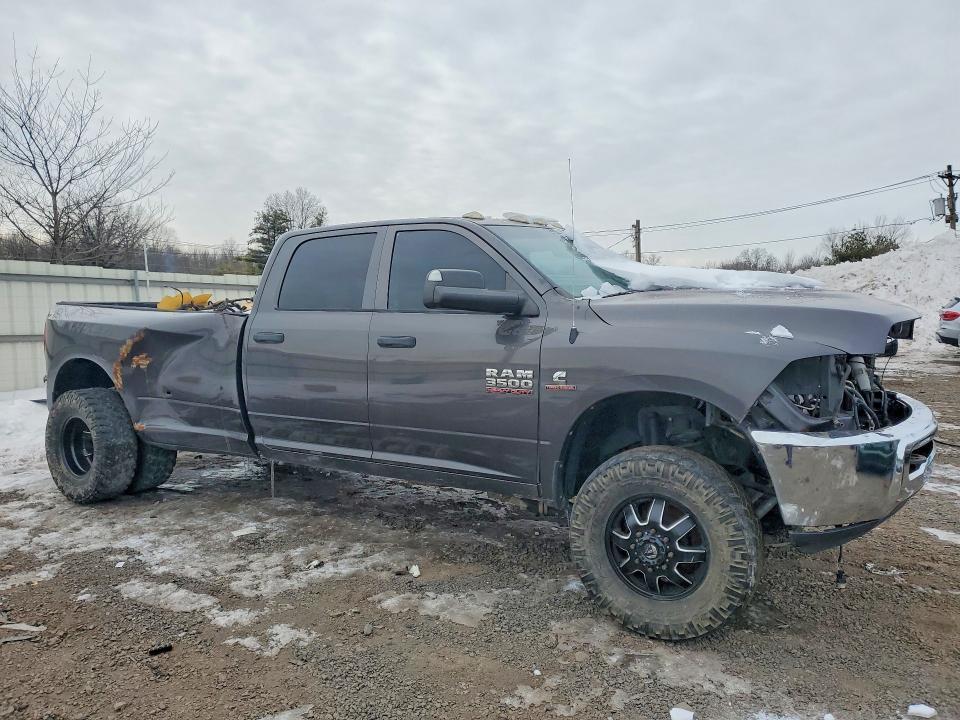 2014 Dodge RAM 3500 ST