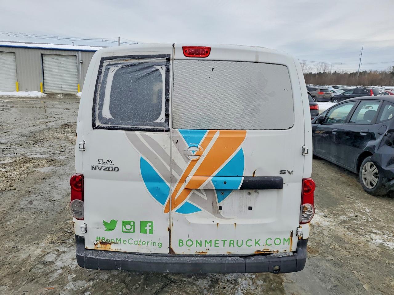 2015 Nissan NV200 2.5S