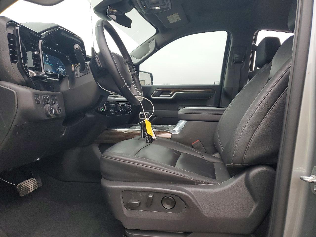 2025 Chevrolet Silverado K1500 RST