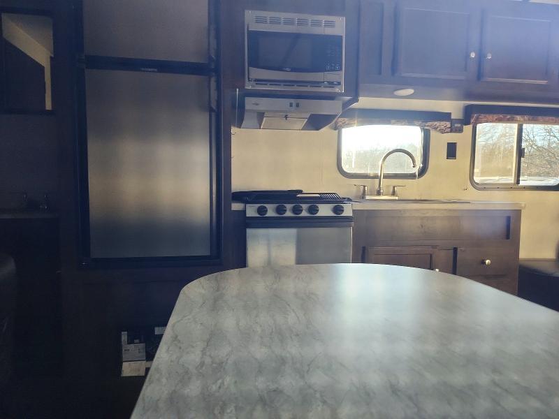 2019 Starcraft Mossy OAK Camper