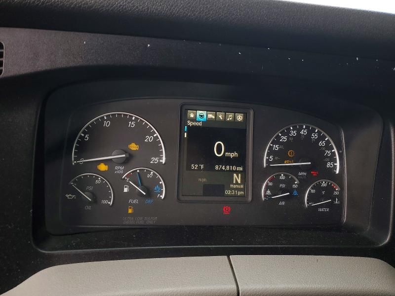 2019 Freightliner Cascadia 126 Semi Truck