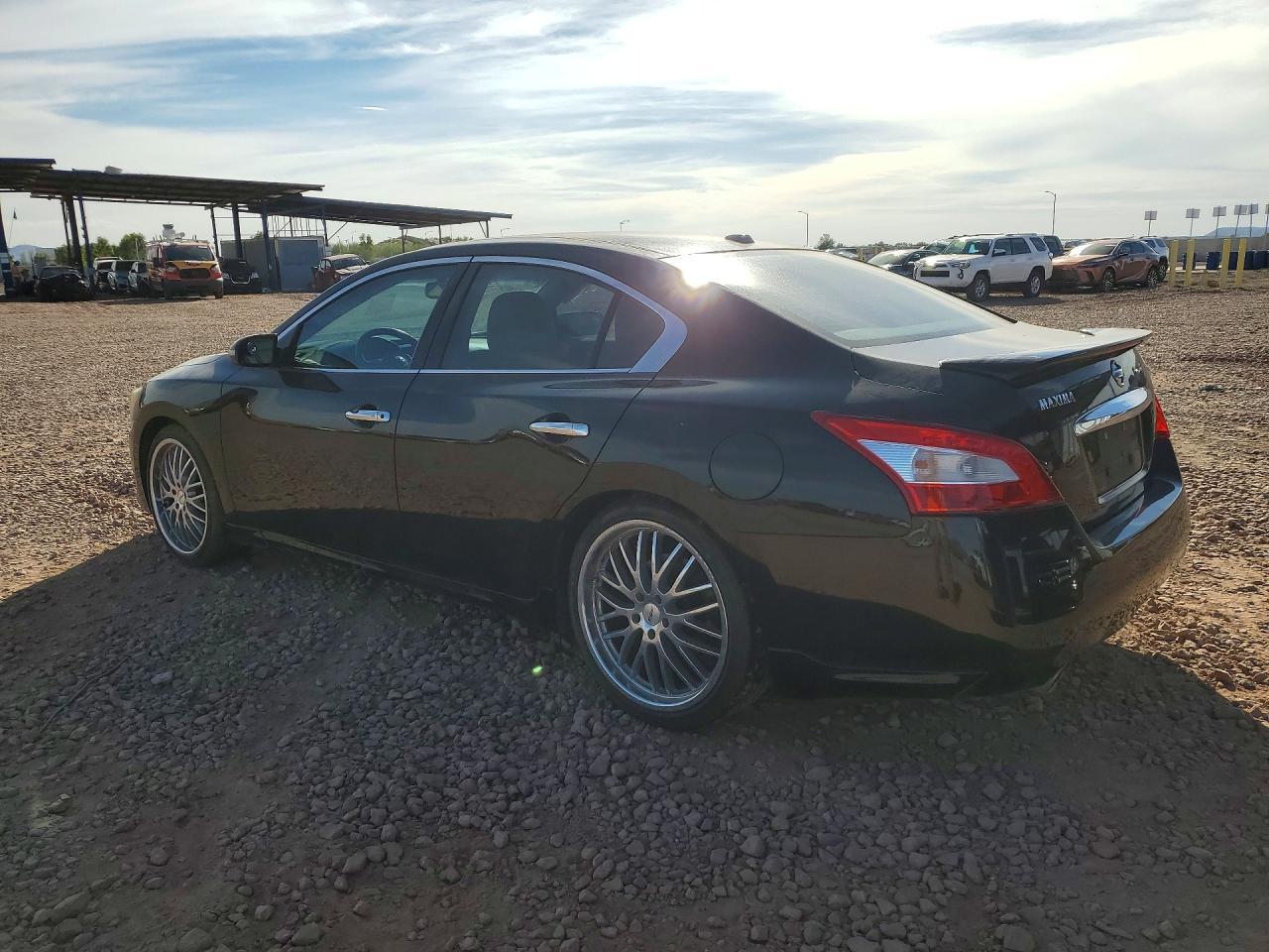 2011 Nissan Maxima s