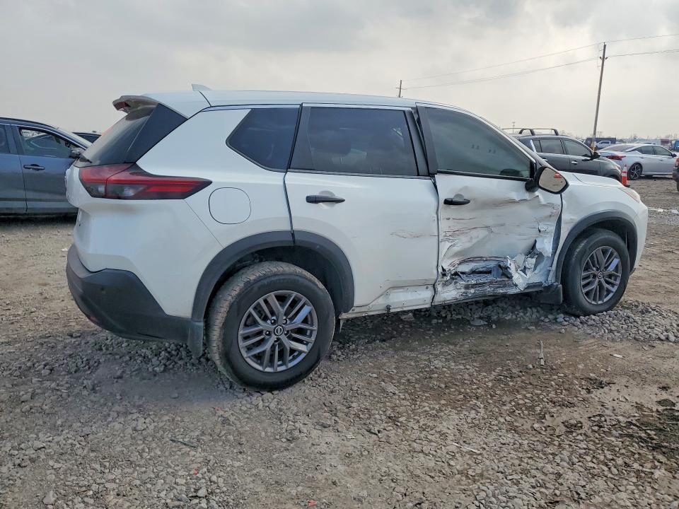 2021 Nissan Rogue s