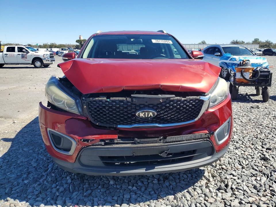 2017 KIA Sorento lx V6