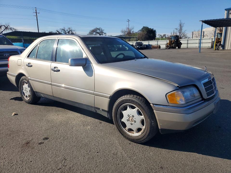 1995 Mercedes-Benz C 220