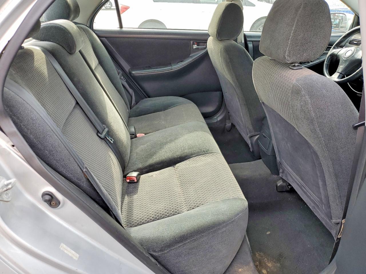 2005 Toyota Corolla ce