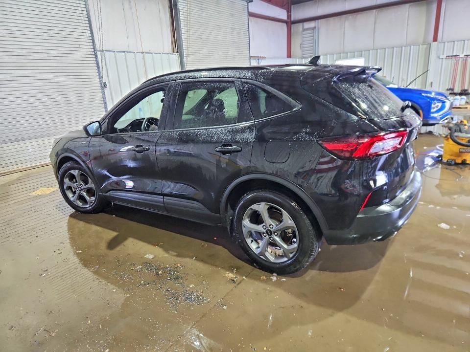 2025 Ford Escape st Line