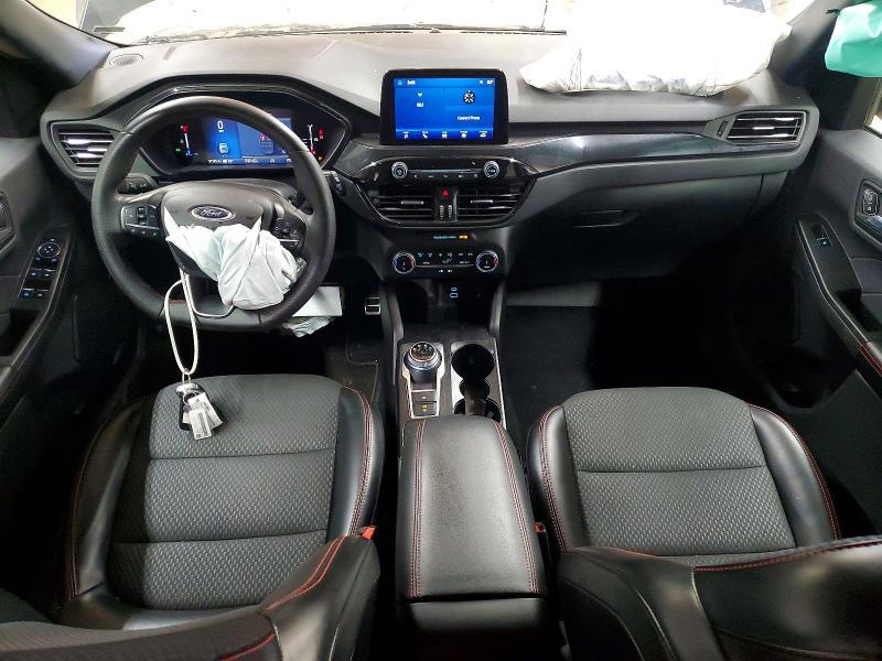2023 Ford Escape st Line