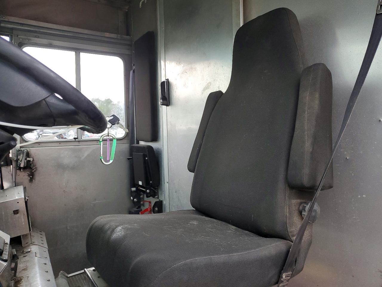 2019 Ford F59 Delivery Truck