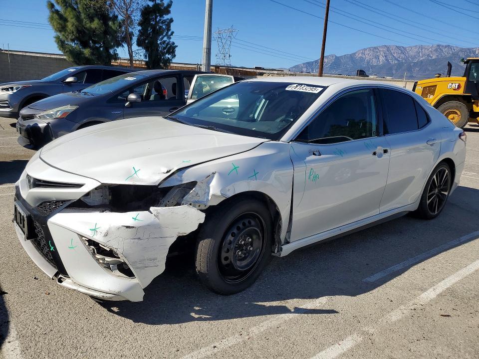 2020 Toyota Camry xse
