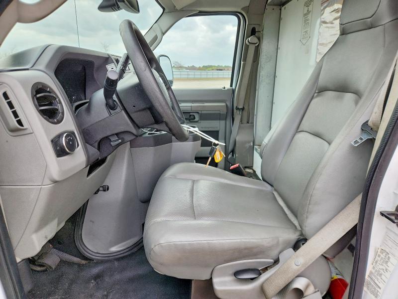 2022 Ford E350 BOX Truck