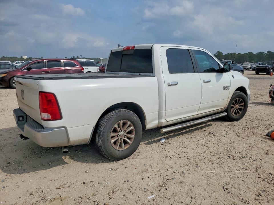 2016 Dodge Ram 1500 slt