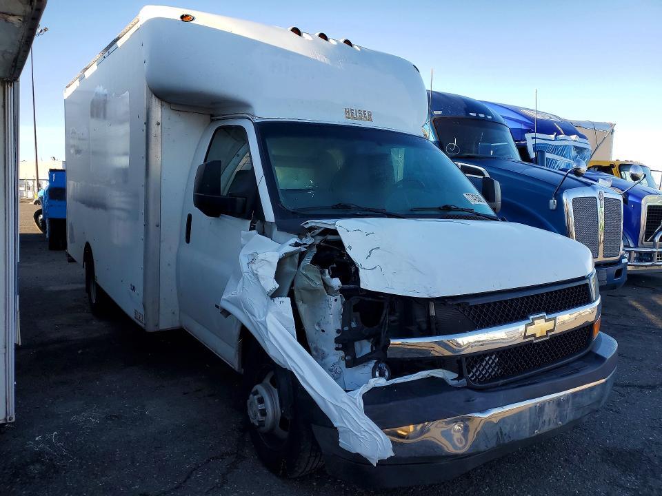 2019 Chevrolet Express Delivery Truck