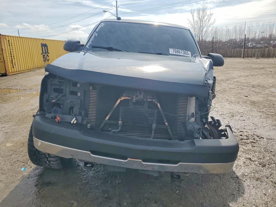2004 Chevrolet Silverado C2500 Heavy Duty